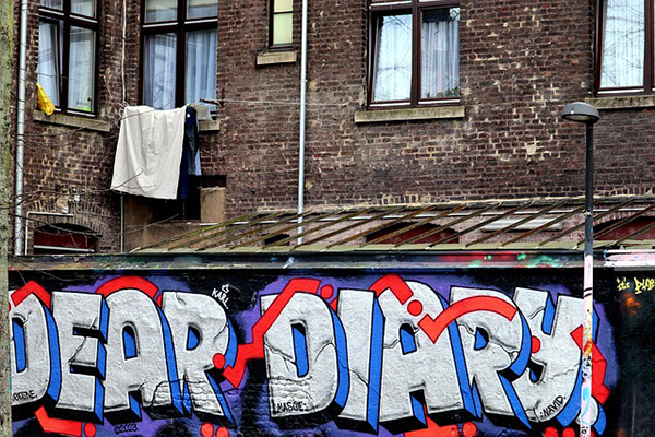 Typographie “Dear Diary”